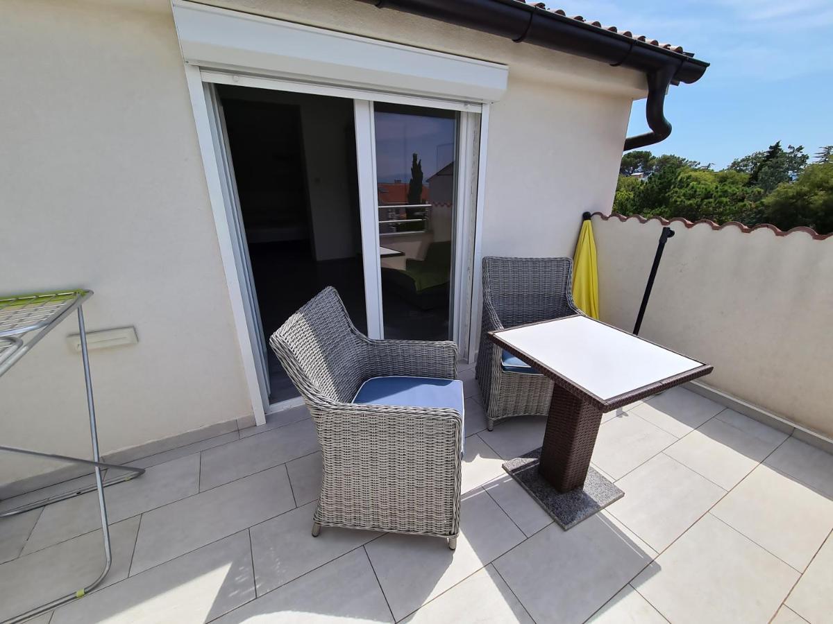 Apartmani Magas Selce Exterior foto
