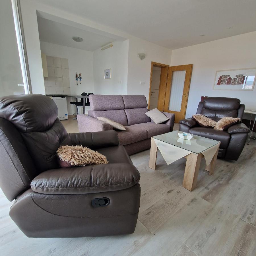 Apartmani Magas Selce Exterior foto