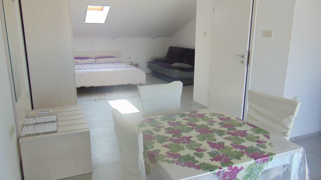 Apartmani Magas Selce Exterior foto